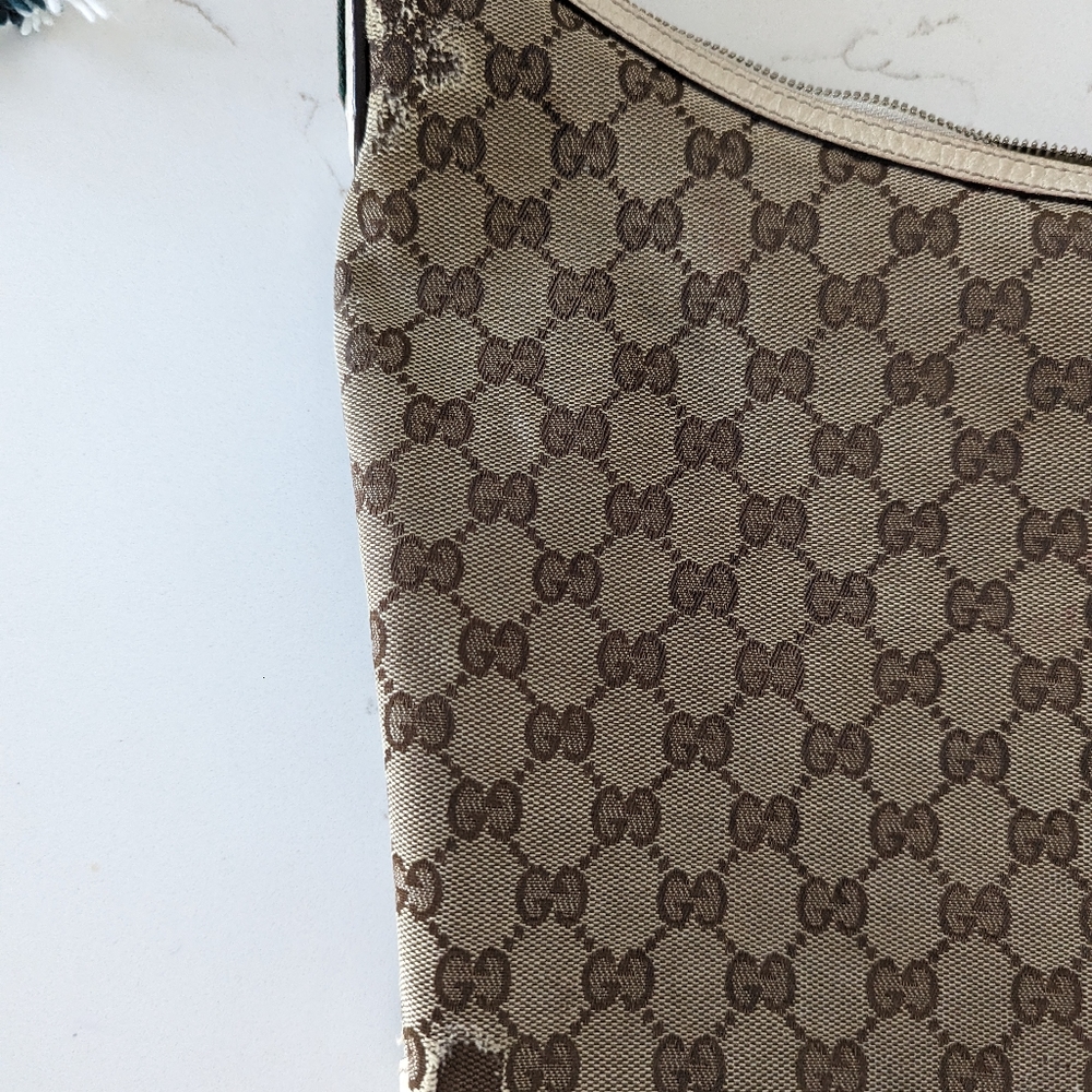 Authentic Gucci bag - Picture 7 of 8